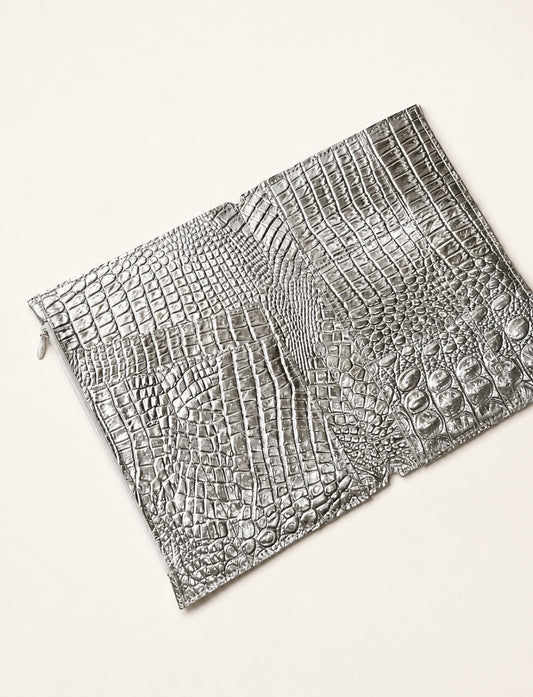 Silver Crocodile | A5